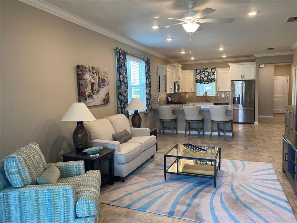 For Sale: $259,900 (2 beds, 2 baths, 1469 Square Feet)