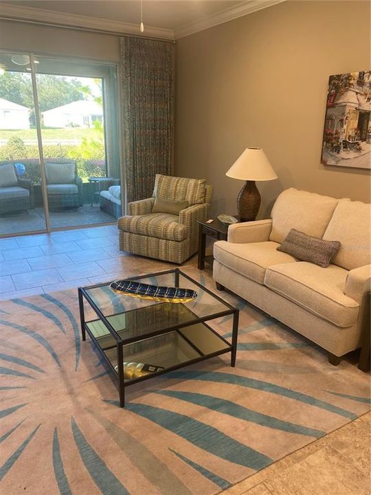 For Sale: $259,900 (2 beds, 2 baths, 1469 Square Feet)