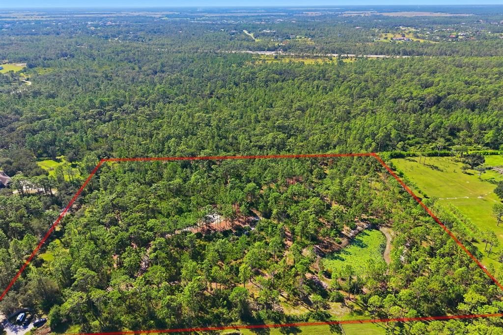 Под контрактом: $1,499,000 (9.42 acres)