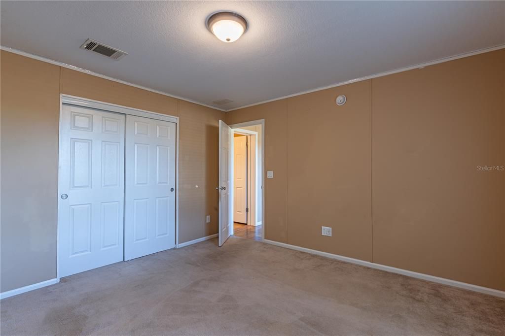 待售: $399,000 (4 贝兹, 3 浴室, 2490 平方英尺)