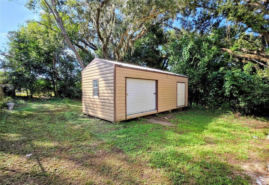 待售: $399,000 (4 贝兹, 3 浴室, 2490 平方英尺)