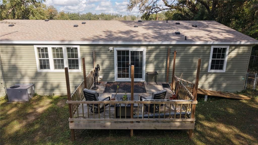 待售: $399,000 (4 贝兹, 3 浴室, 2490 平方英尺)