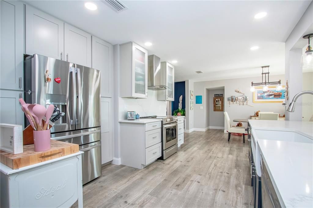 На продажу: $495,000 (2 спален, 2 ванн, 2268 Квадратных фут)