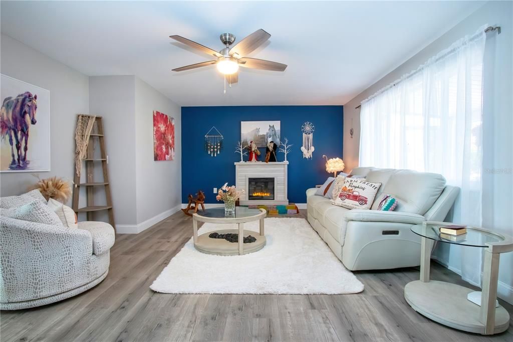 На продажу: $495,000 (2 спален, 2 ванн, 2268 Квадратных фут)