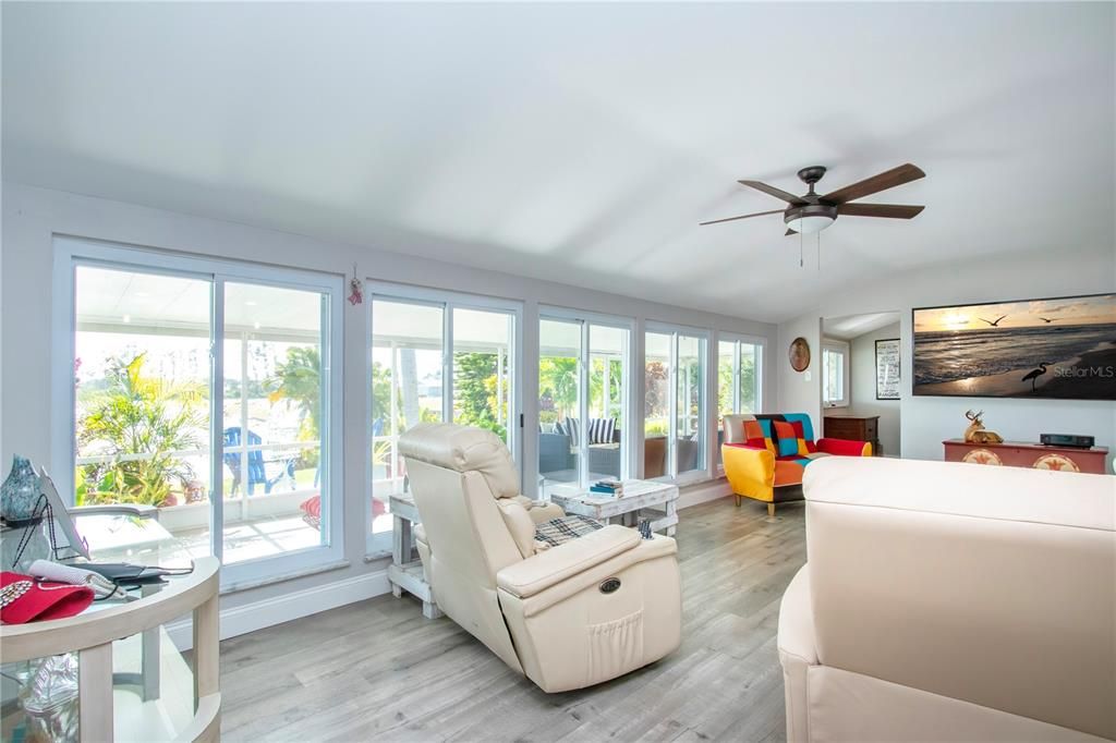 На продажу: $495,000 (2 спален, 2 ванн, 2268 Квадратных фут)