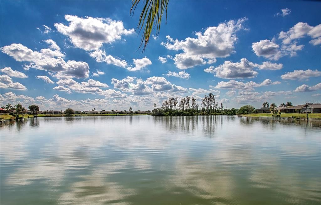 На продажу: $495,000 (2 спален, 2 ванн, 2268 Квадратных фут)