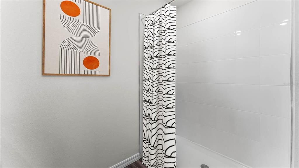 Active With Contract: $463,990 (3 beds, 2 baths, 1672 Square Feet)