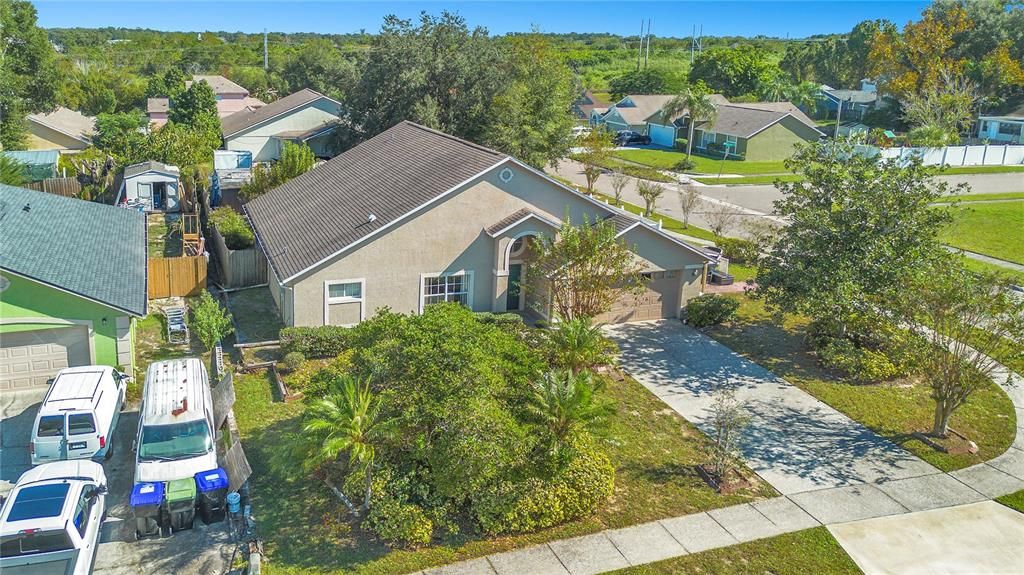 For Sale: $429,000 (4 beds, 2 baths, 2289 Square Feet)