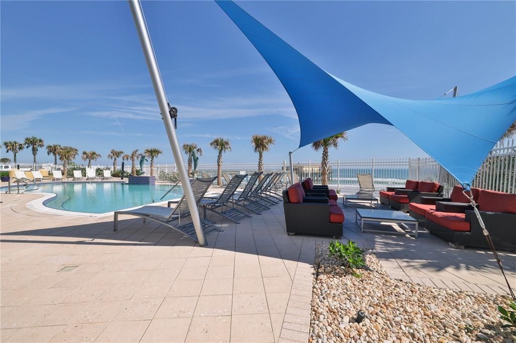 En Venta: $925,000 (2 camas, 2 baños, 2136 Pies cuadrados)