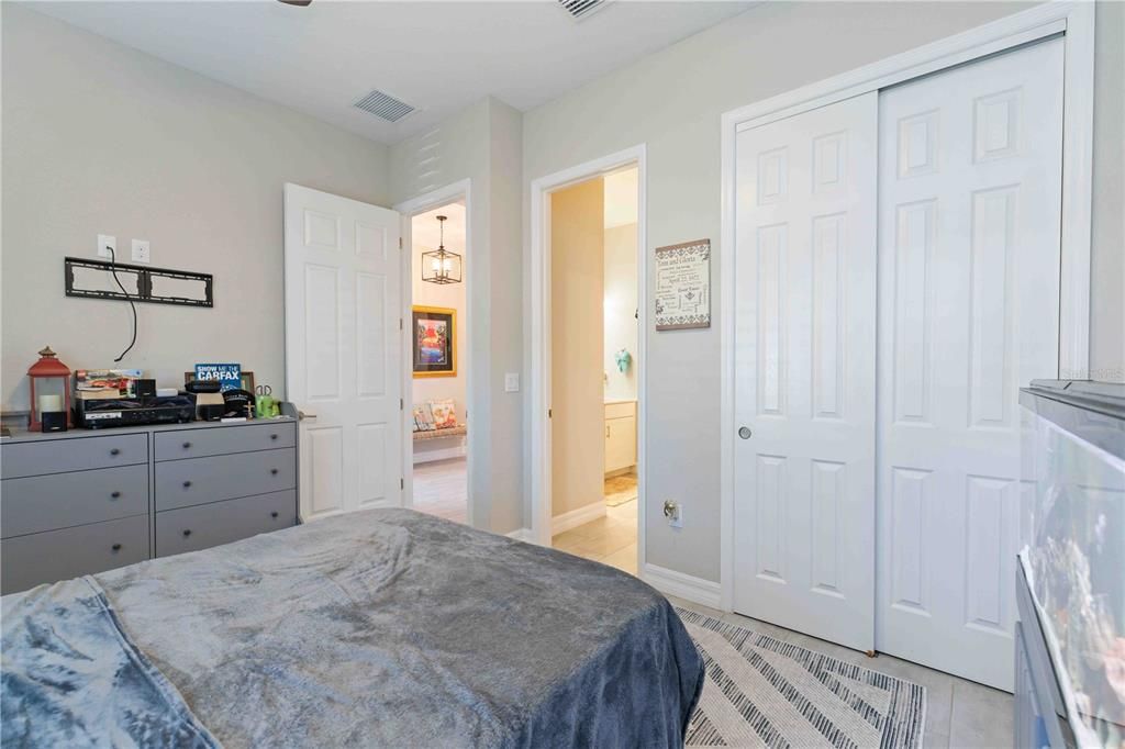 For Sale: $1,250,000 (4 beds, 3 baths, 2717 Square Feet)