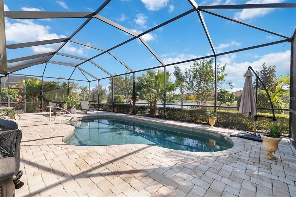 For Sale: $1,250,000 (4 beds, 3 baths, 2717 Square Feet)