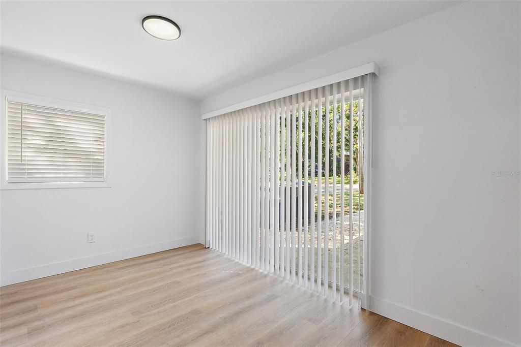 Active With Contract: $369,900 (3 beds, 2 baths, 1200 Square Feet)