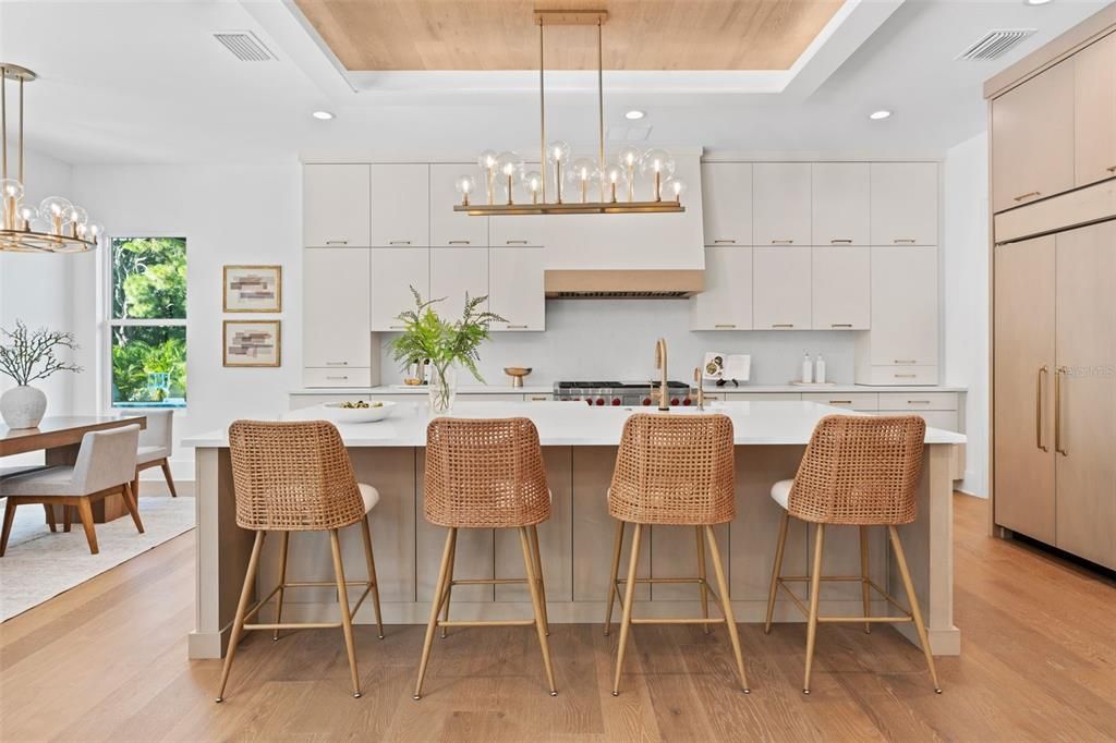 For Sale: $3,799,000 (5 beds, 5 baths, 5841 Square Feet)