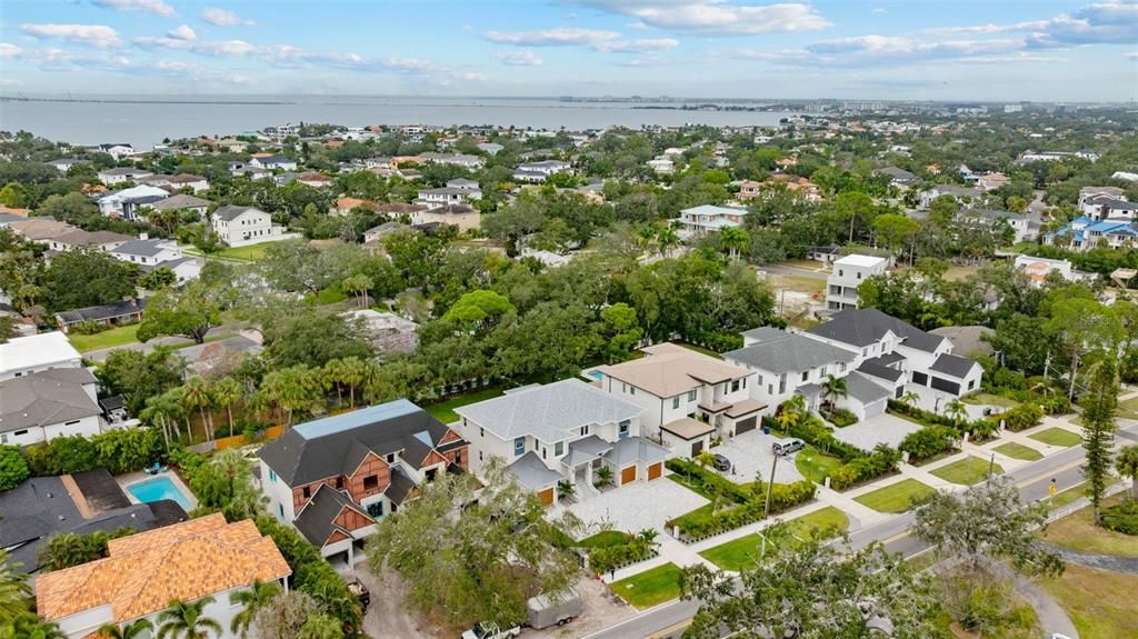 For Sale: $3,799,000 (5 beds, 5 baths, 5841 Square Feet)