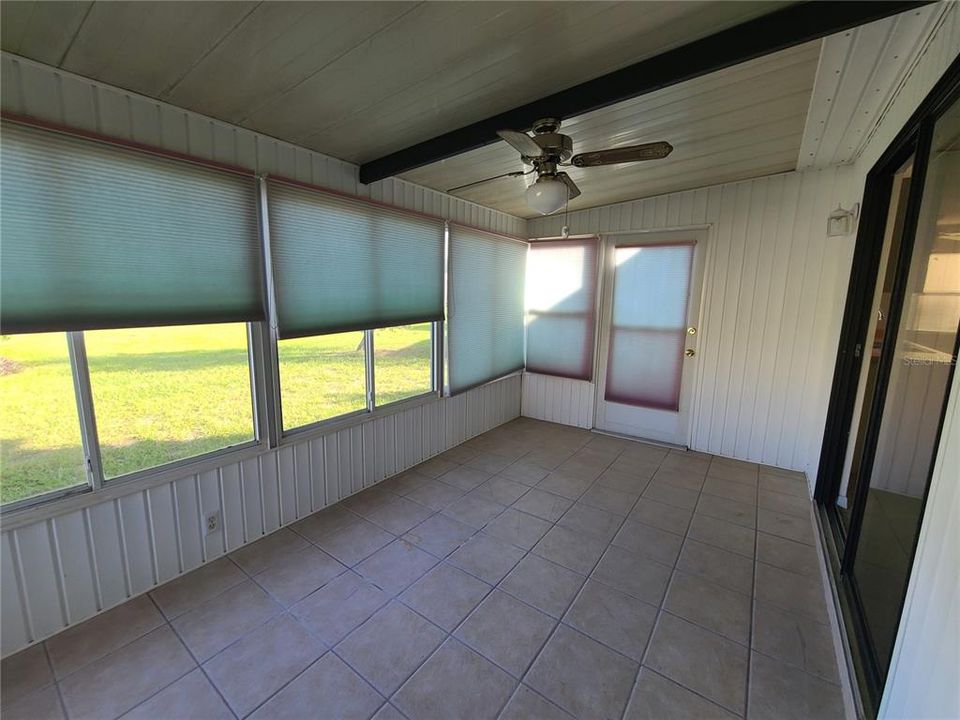 Activo con contrato: $159,900 (2 camas, 2 baños, 1014 Pies cuadrados)