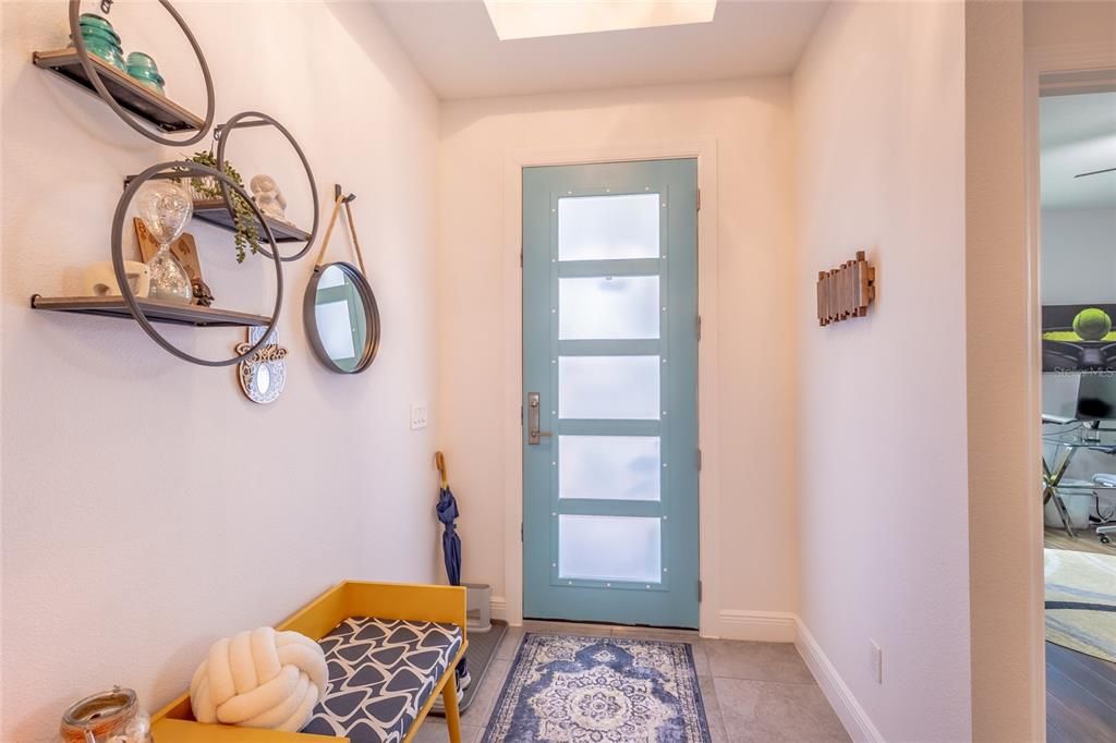 合同活跃: $499,000 (3 贝兹, 2 浴室, 2029 平方英尺)