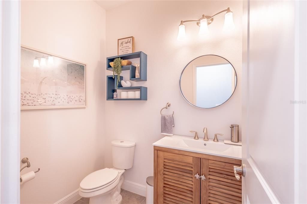 合同活跃: $499,000 (3 贝兹, 2 浴室, 2029 平方英尺)