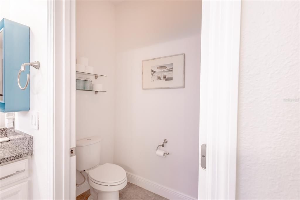 合同活跃: $499,000 (3 贝兹, 2 浴室, 2029 平方英尺)