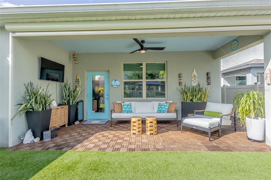 合同活跃: $499,000 (3 贝兹, 2 浴室, 2029 平方英尺)