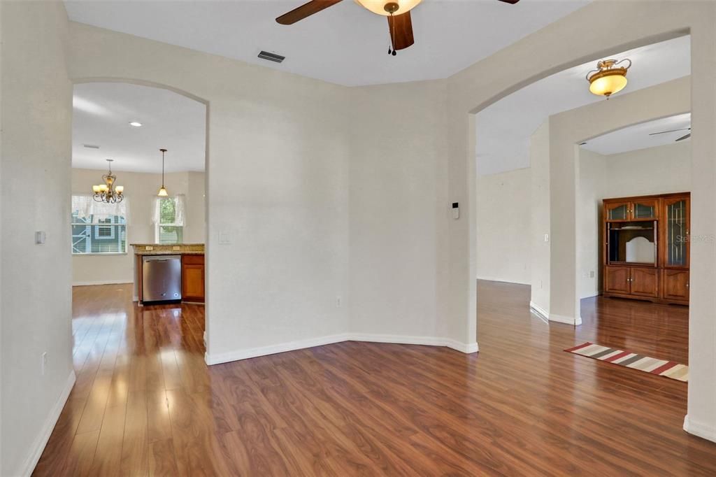 For Sale: $339,000 (4 beds, 2 baths, 2238 Square Feet)