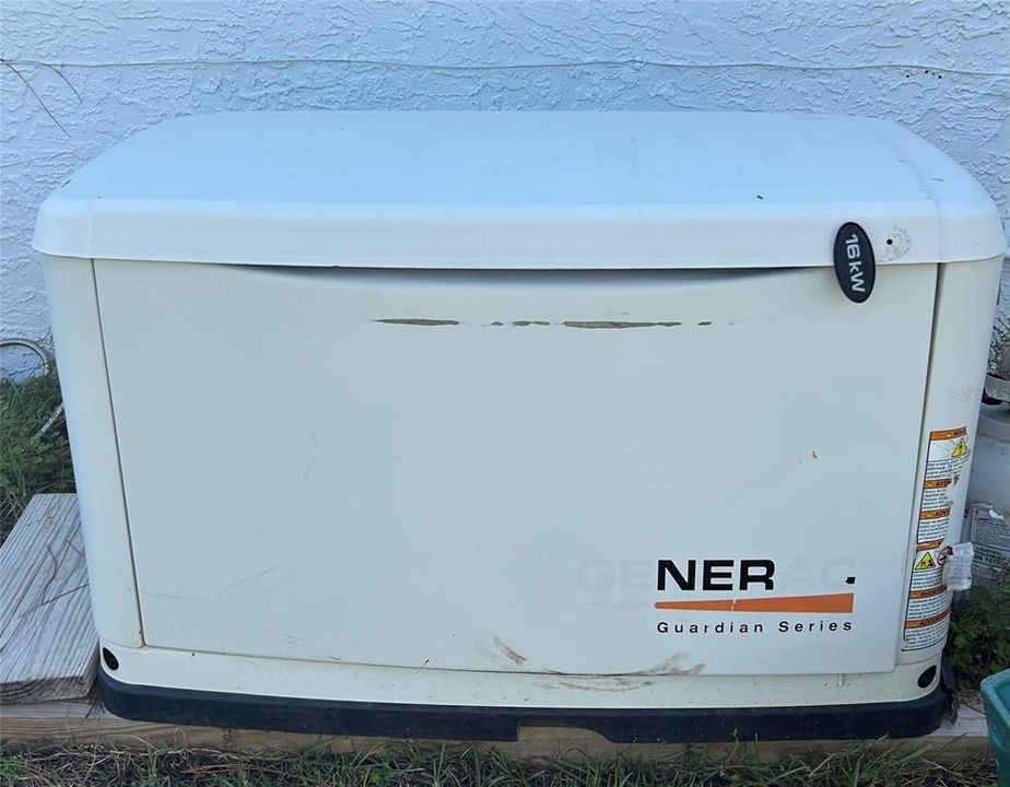 For Sale: $339,000 (4 beds, 2 baths, 2238 Square Feet)