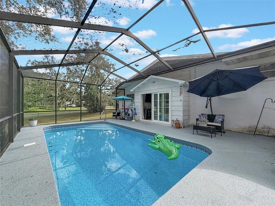 待售: $299,995 (3 贝兹, 2 浴室, 1323 平方英尺)