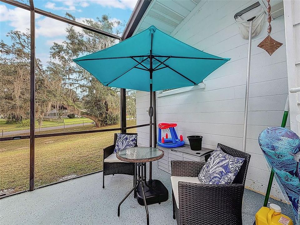 待售: $299,995 (3 贝兹, 2 浴室, 1323 平方英尺)