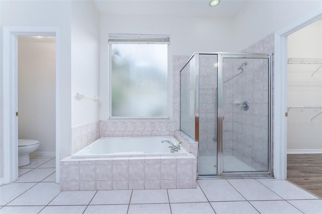 待售: $589,000 (5 贝兹, 4 浴室, 3237 平方英尺)