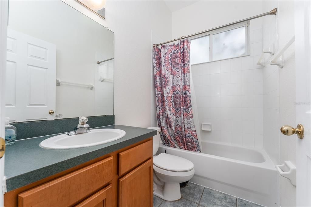 待售: $589,000 (5 贝兹, 4 浴室, 3237 平方英尺)