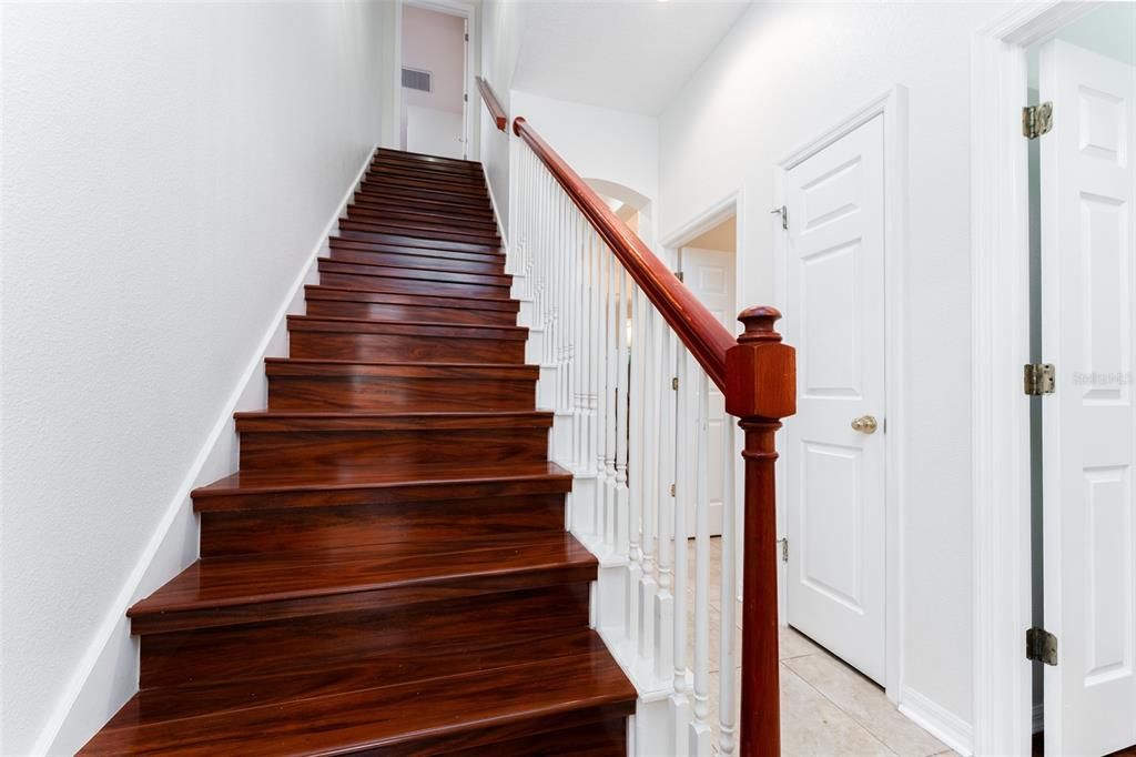 待售: $589,000 (5 贝兹, 4 浴室, 3237 平方英尺)