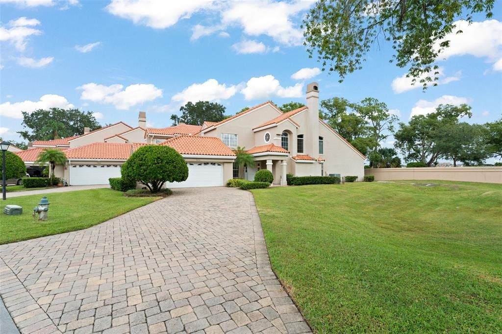 Active With Contract: $575,000 (2 beds, 2 baths, 2224 Square Feet)