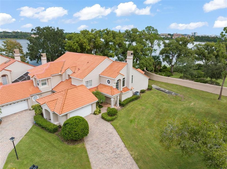 Active With Contract: $575,000 (2 beds, 2 baths, 2224 Square Feet)