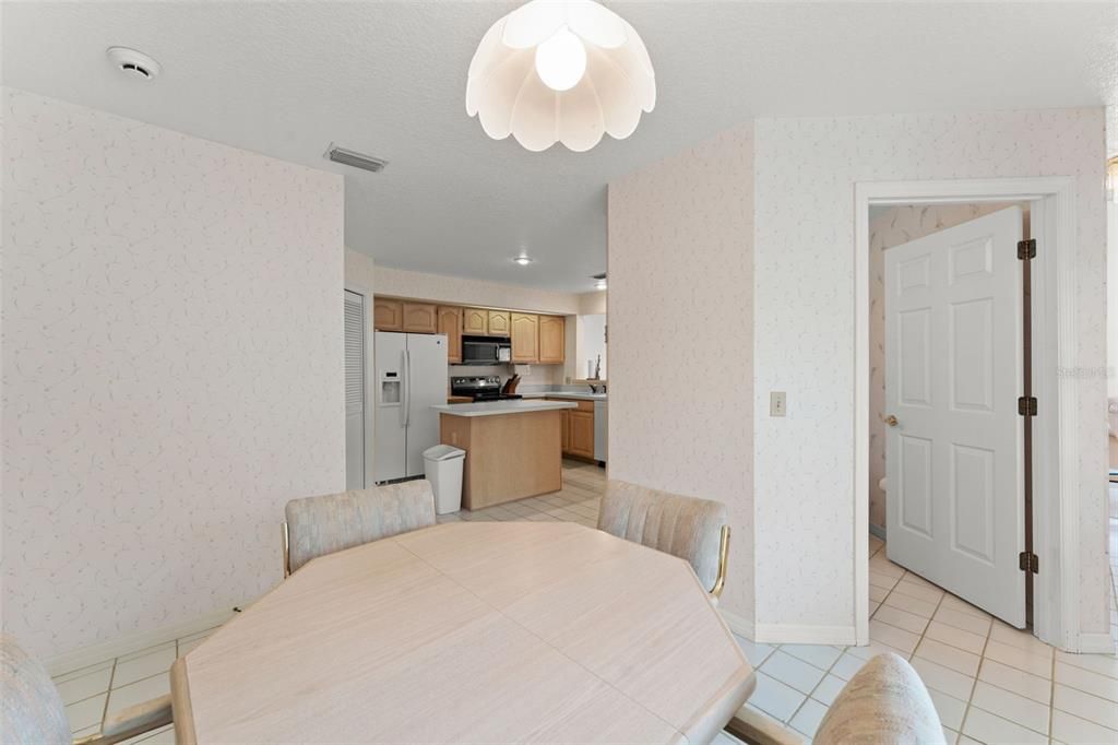 Active With Contract: $575,000 (2 beds, 2 baths, 2224 Square Feet)