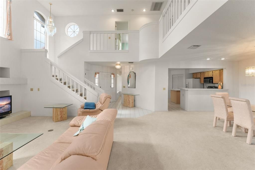 Active With Contract: $575,000 (2 beds, 2 baths, 2224 Square Feet)