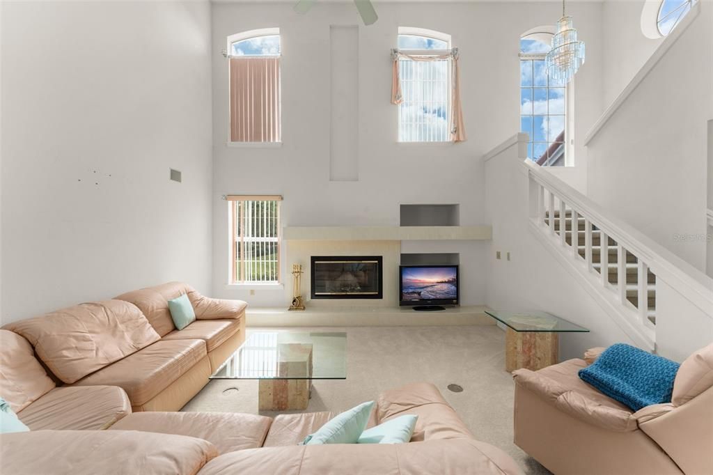 Active With Contract: $575,000 (2 beds, 2 baths, 2224 Square Feet)