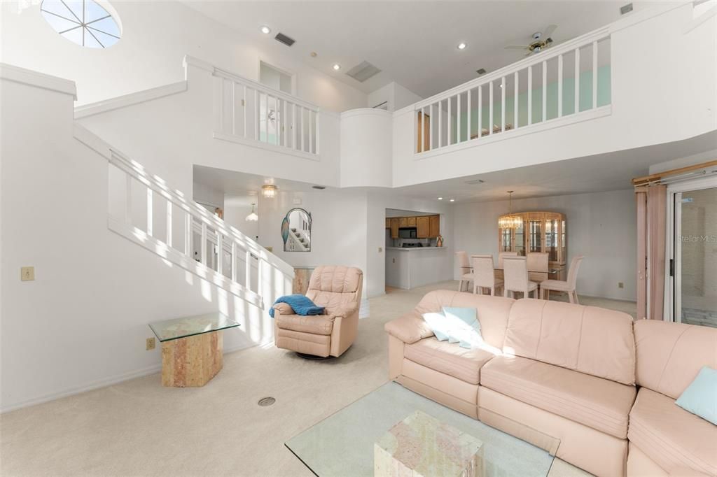 Active With Contract: $575,000 (2 beds, 2 baths, 2224 Square Feet)