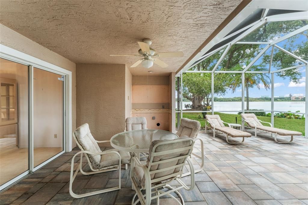 Active With Contract: $575,000 (2 beds, 2 baths, 2224 Square Feet)