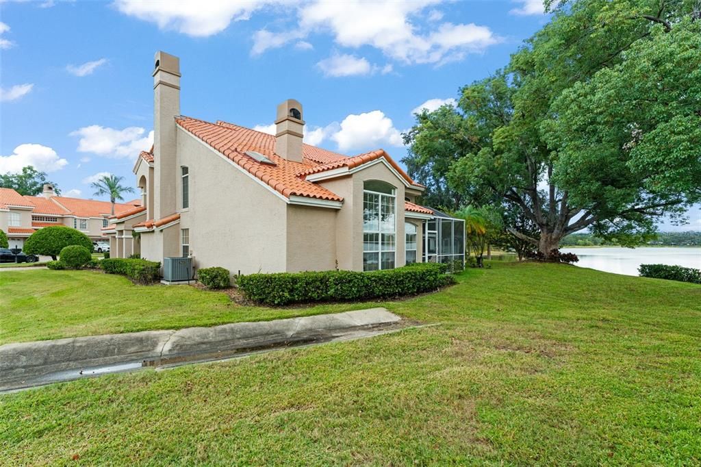 Active With Contract: $575,000 (2 beds, 2 baths, 2224 Square Feet)