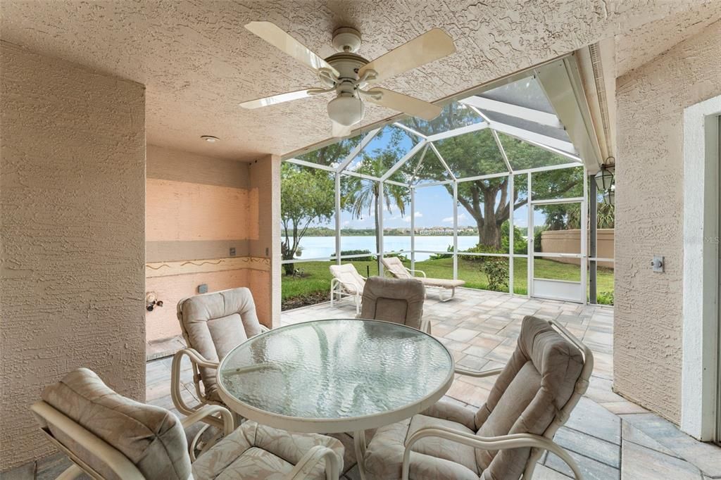 Active With Contract: $575,000 (2 beds, 2 baths, 2224 Square Feet)