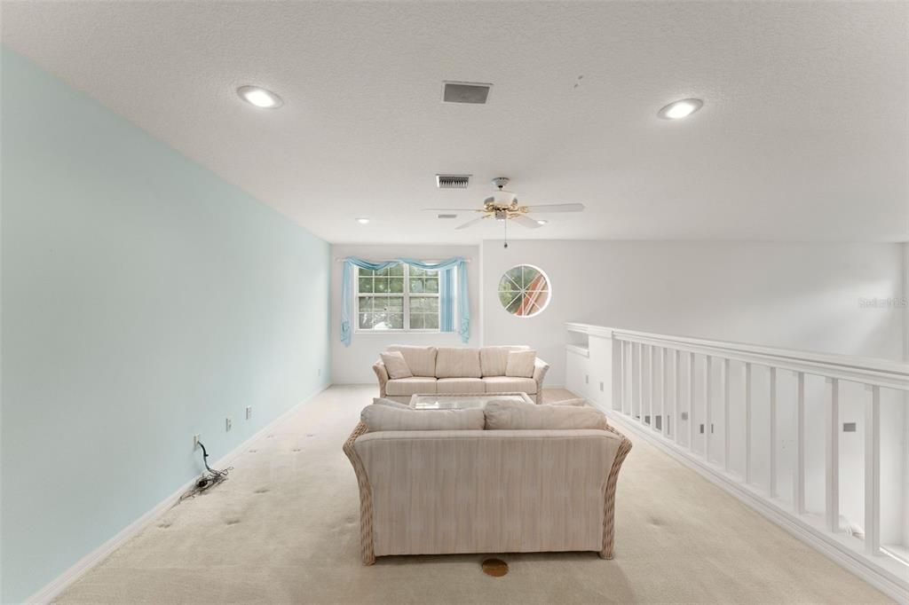 Active With Contract: $575,000 (2 beds, 2 baths, 2224 Square Feet)