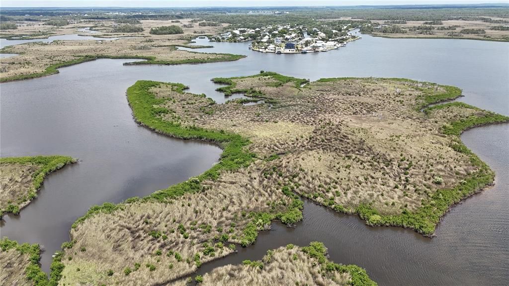 На продажу: $89,000 (19.22 acres)