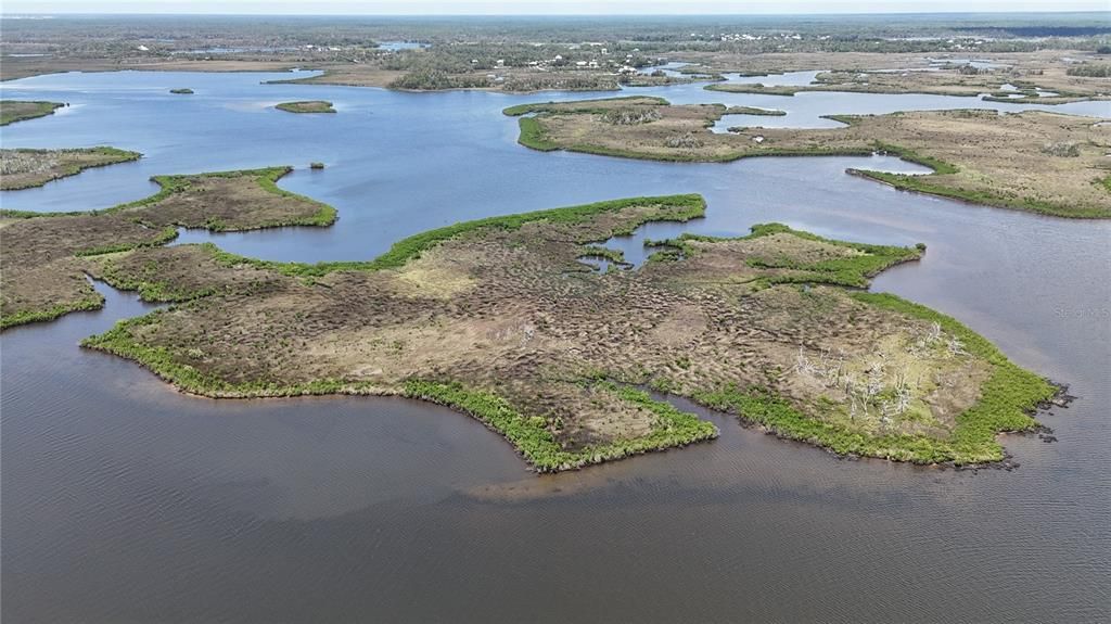 На продажу: $89,000 (19.22 acres)