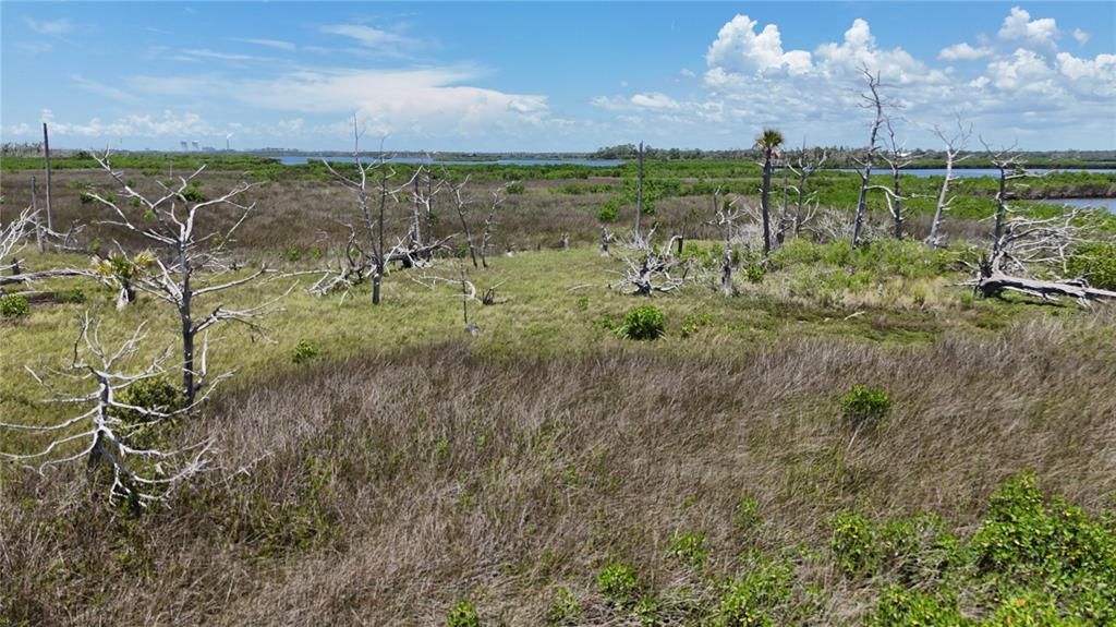 На продажу: $89,000 (19.22 acres)