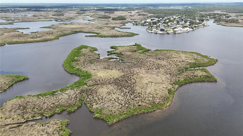 На продажу: $89,000 (19.22 acres)