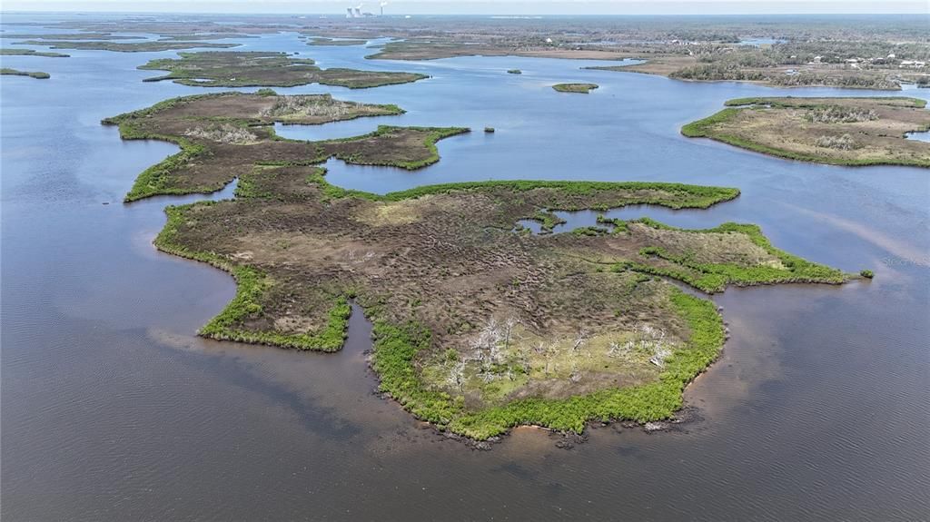 На продажу: $89,000 (19.22 acres)