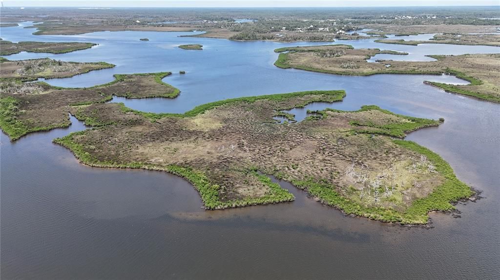 На продажу: $89,000 (19.22 acres)