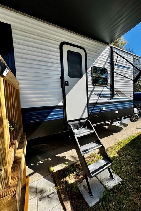 На продажу: $99,900 (0.05 acres)