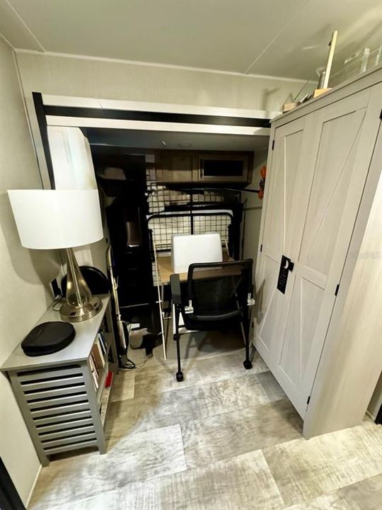 На продажу: $99,900 (0.05 acres)