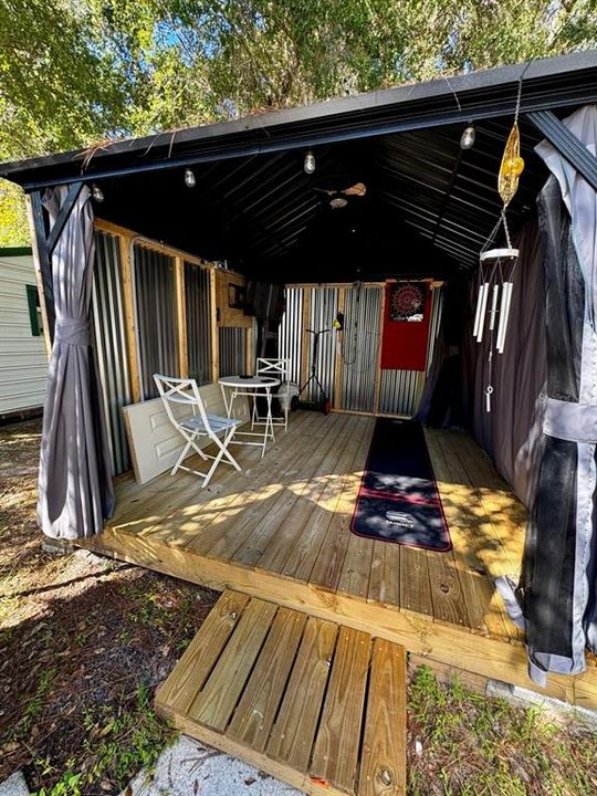 На продажу: $99,900 (0.05 acres)