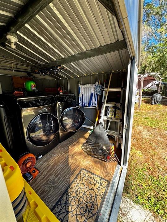 На продажу: $99,900 (0.05 acres)